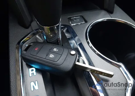 2017 Chevrolet Equinox Lt z USA, uszkodzony, nr VIN 2GNFLFEK8H6241233